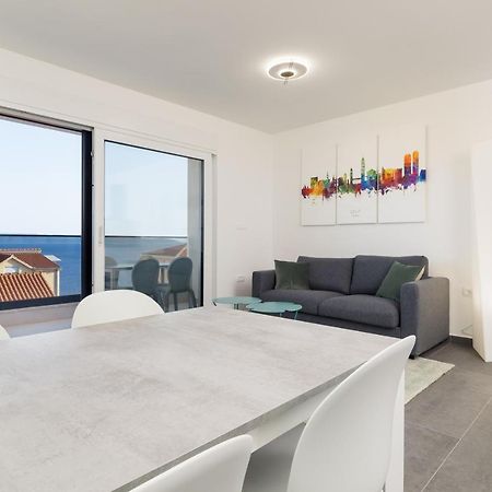 Luxury Apartment- Balcony- Private Rooftop And Jacuzzi- Common Pool Trogir Exteriör bild