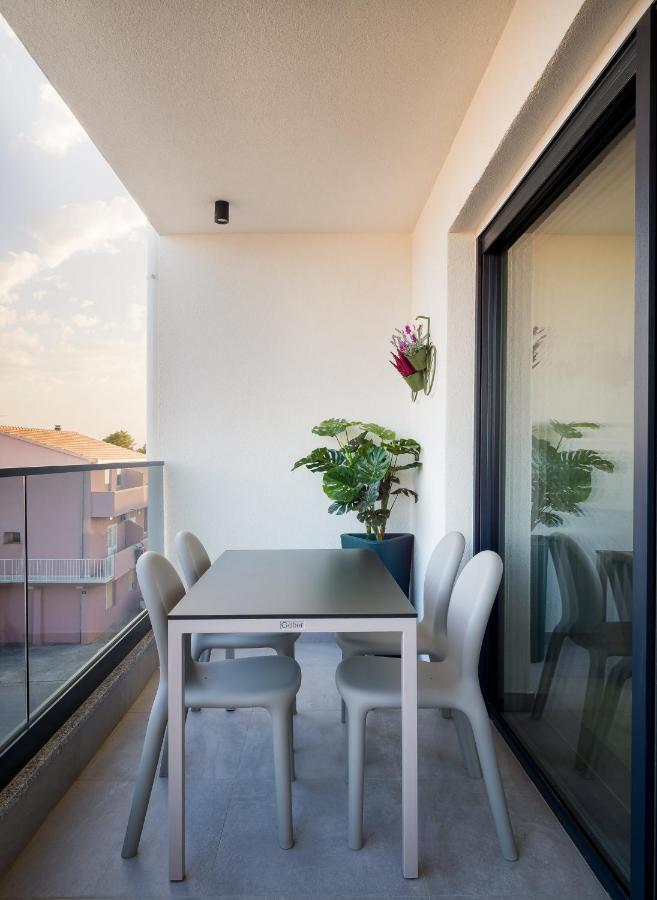Luxury Apartment- Balcony- Private Rooftop And Jacuzzi- Common Pool Trogir Exteriör bild